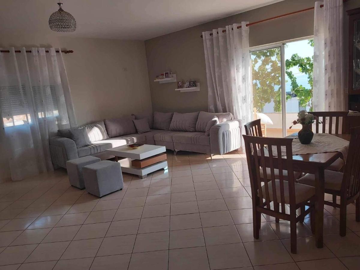White Panorama Apartment Sarandë Dış mekan fotoğraf